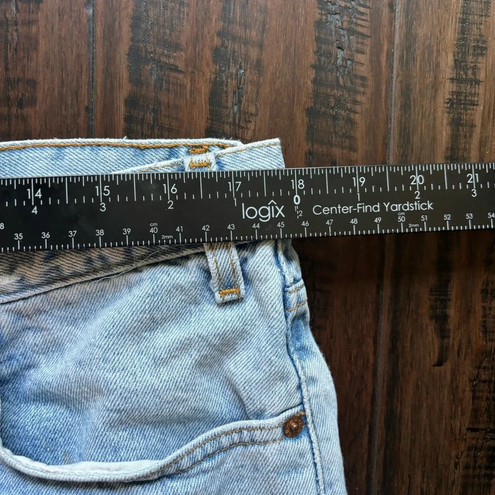 Levis 505 Jeans Mens 36x32 Denim Y2K Straight Leg Regular Fit Light Wash 90s Y2K